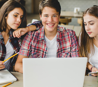 ACADEMIA Clases de refuerzo para estudiantes de primaria y secundaria